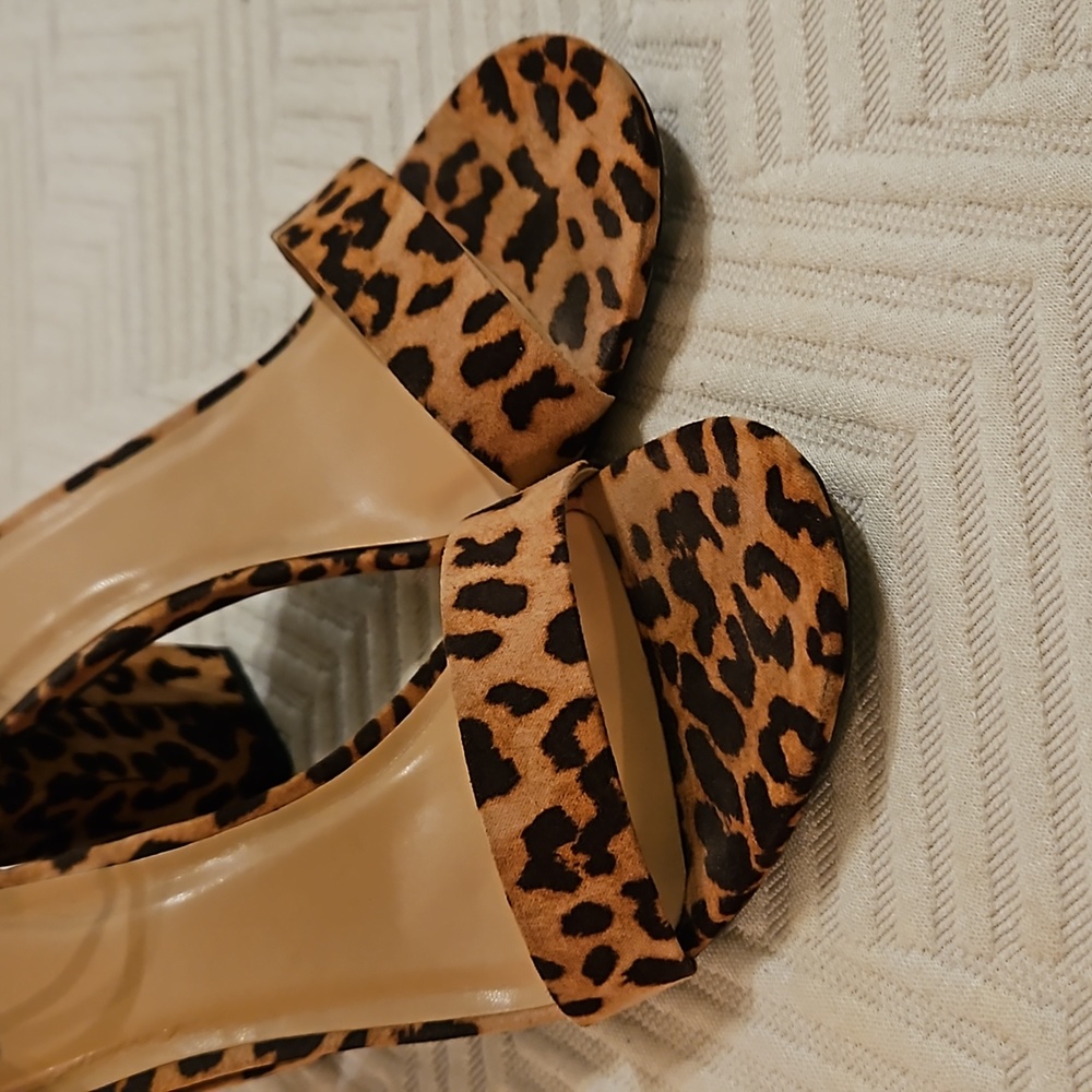 A New Day Leopard Block Heel - Picture 6 of 8